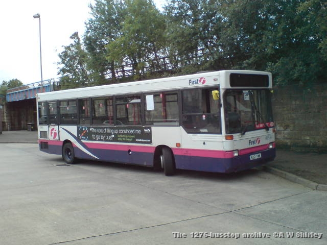 1219852464-863.jpg - First Glasgow Dart 40604, One Of The More Recent Imports From First Edinburgh Seen In Clydebank Bus Station