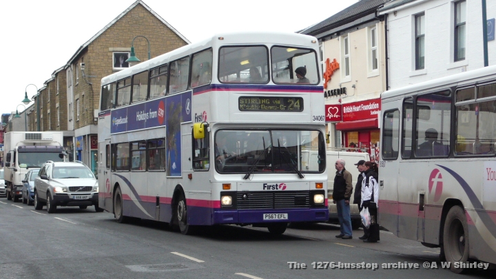 fmb3406701130209.JPG - First Midland Bluebird 34067 Passing Through Kirkintilloch On The 23