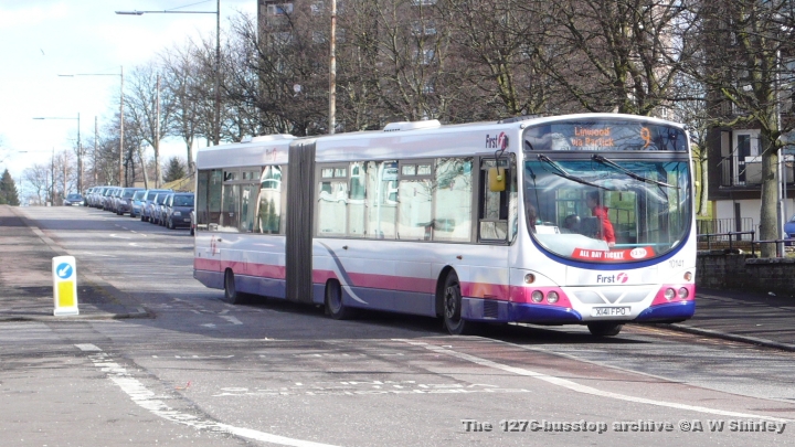 fig1014101120310.JPG - First Glasgow 10141 Coming Down Kingsway On A Diverted 9