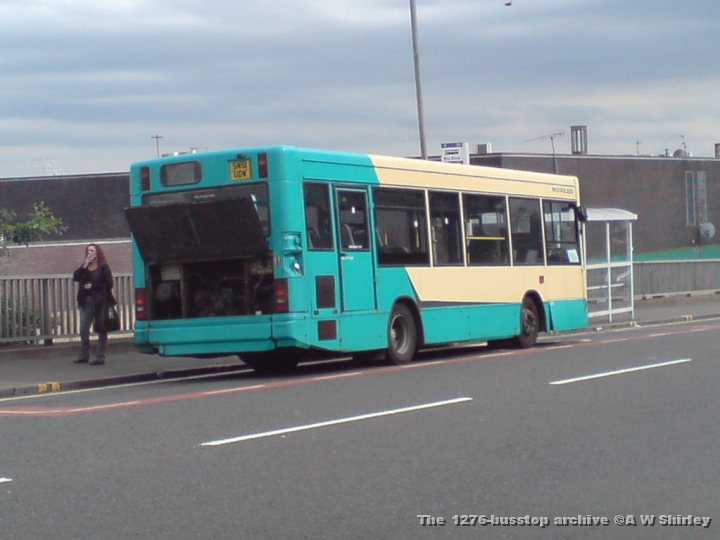 mcksn51udw01040609.JPG - McKindless SN51 UDW Stranded On Kilbowie Road