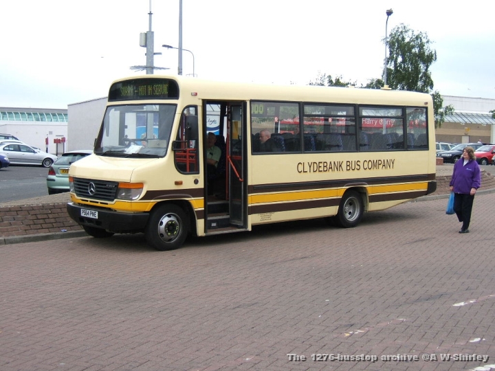 cbcp564pne01180806.JPG - P564 PNE Is A Recent Addition To The Clydebank Bus Company
