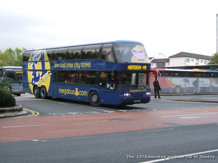 scbsv54elj01271006.JPG - A Bluebird Neoplan