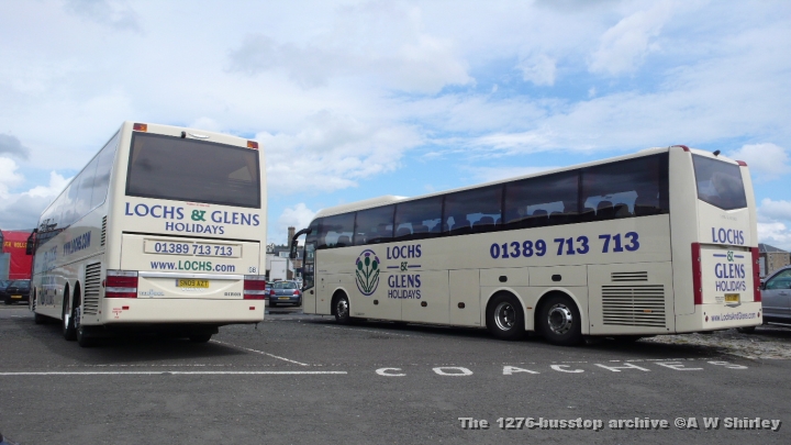 lagsn09azt02040709.JPG - The Rear Of Lochs & Glens SN09 AZT, A Van Hool Acron Bodied Volvo B12