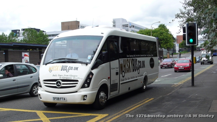 metsf08fta01110708.JPG - Mearns Executive Plaxton Cheetah 2 SF08 FTA, In Whiskybus.co.uk Livery