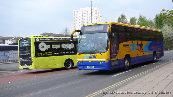 scg5310501240409.JPG - Stagecoach Glasgow 53105 On The M8