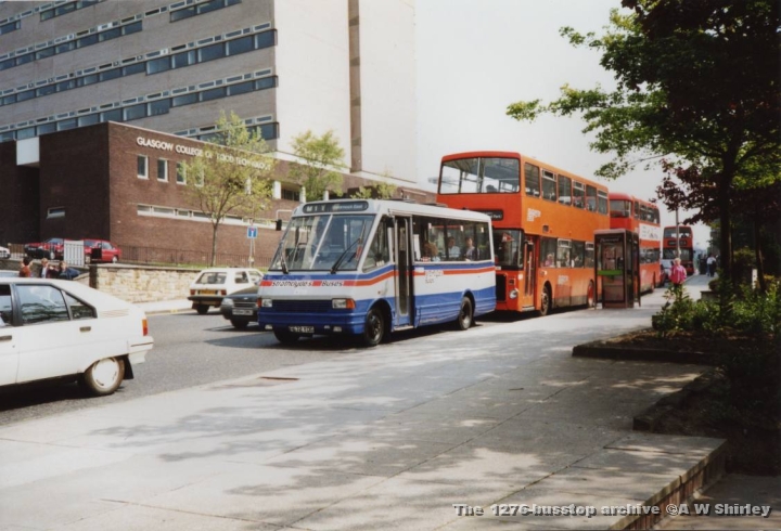 Scbf672yog01alf.jpg - A West Midlands MCW Metrorider