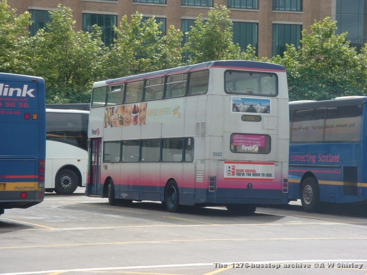 fg3158301200704.JPG - Another RL bodied Metrobus from the rear
