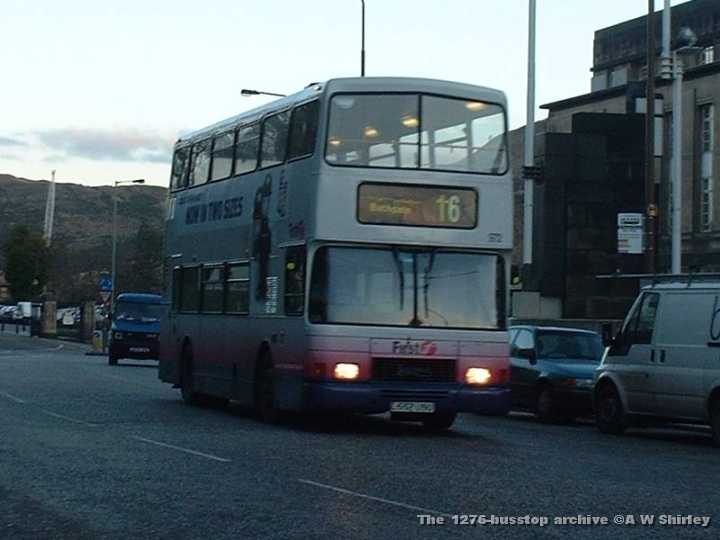 rtypel552usu211103.jpg - Ex Strathclyde buses with unique front grill design? (RL)