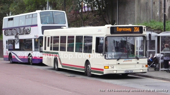 Mccr984ssa01091009.JPG - B10L R984 SSA, 2014, In Clydebank On The 204