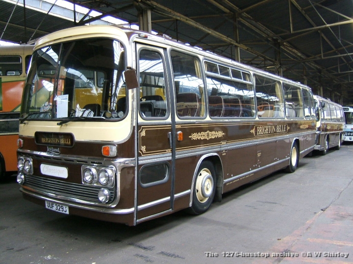 gvvt_2007_1014_015_.JPG - Classique Coaches Brighton Belle