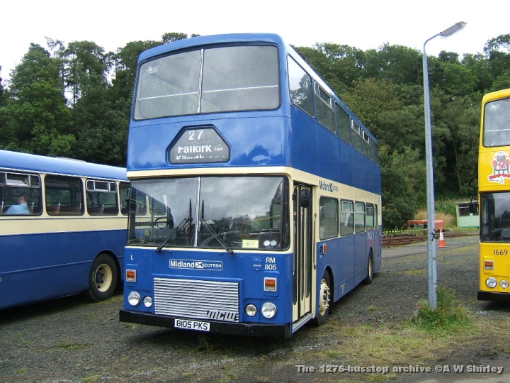 svbm_2007_0819_098_.jpg - Midland Scottish RL Bodied Metrobus RM805, B105 BKS