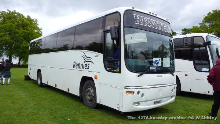 rod52535_dpbc160509_052_.JPG - Rennies 52535 With New Logo