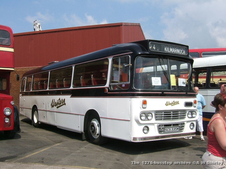 wslscs335m01kod07.JPG - White & Black Liveried SCS 335M
