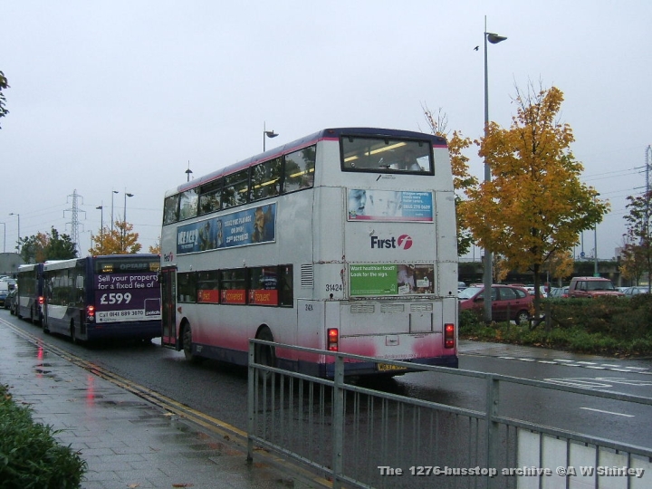 fig3142401211006.JPG - First Glasgow 31424 From The Rear