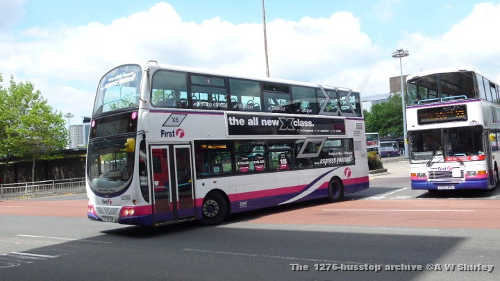 fig3259201060608.JPG - First Glasgow 32592 With X6 Branding