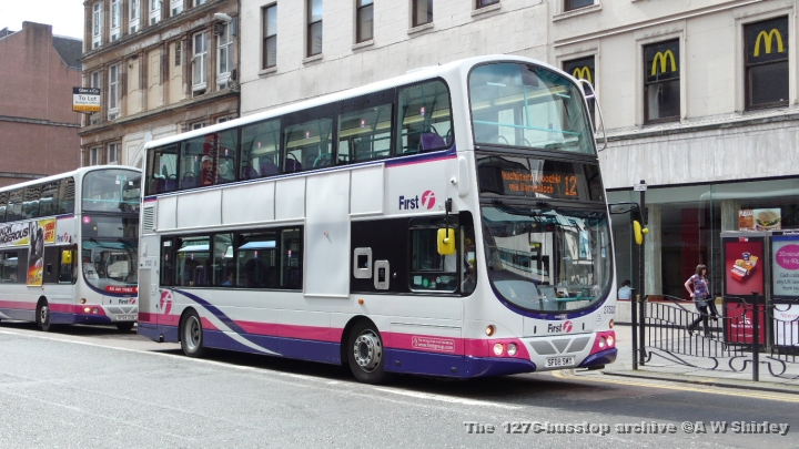 fig3753201220808.JPG - First Glasgow B9 37532 Seen On Jamaica Street On The 12