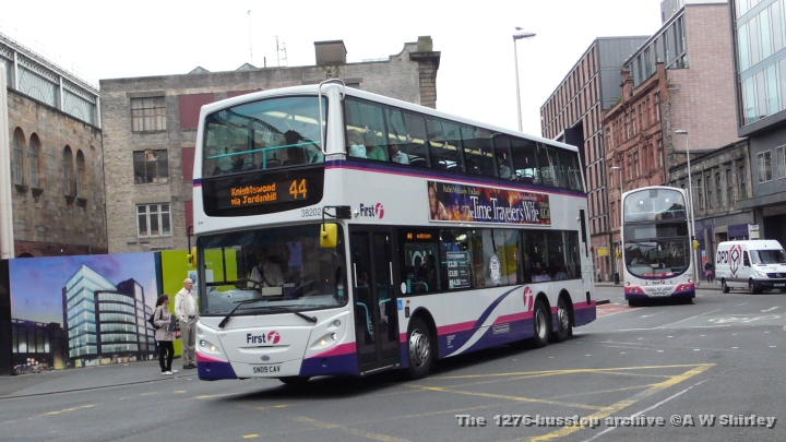 fig3820201310709.JPG - Enviro 500 38202 Of First Glasgow On The 44