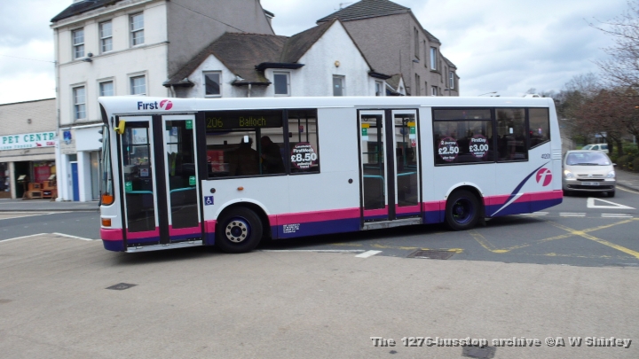 fig4120101180408.JPG - First Glasgow 41201 Seen In Dumbarton, Anyone Spot The Deliberate Mistake?