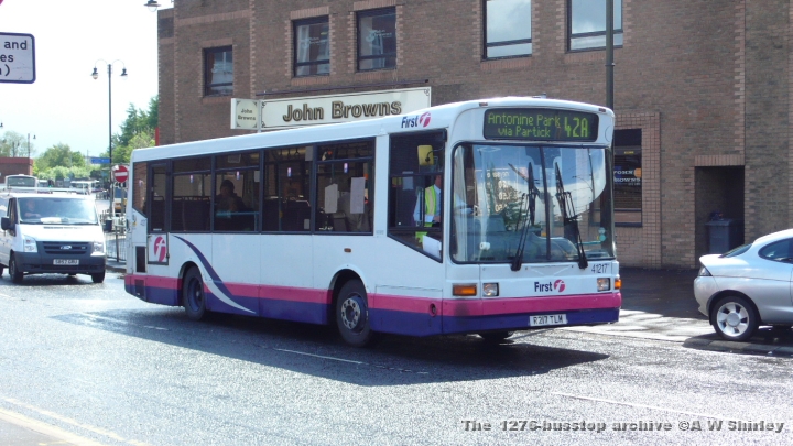 fig4121701080509.JPG - First Glasgow Dart 41217 Seen On The 42A, Needless To Say There Was An SV On The 81 At The Same Time