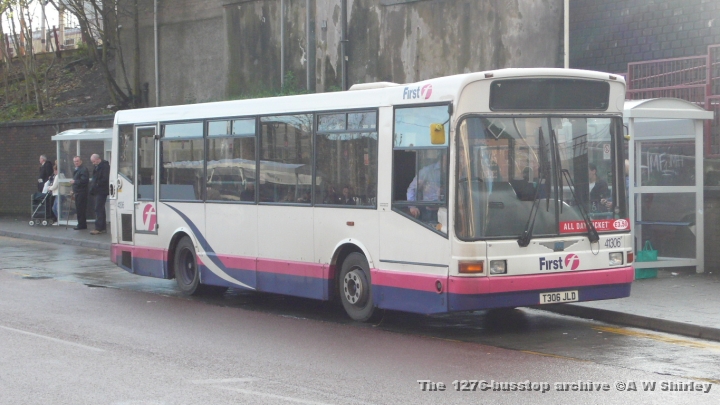 fig4130601131109.JPG - First Glasgow Dart 41306 Seen On The 81