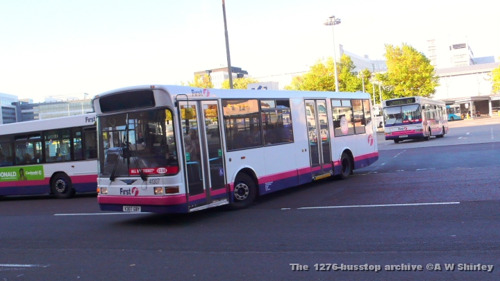 fig4130701161009.JPG - First Glasgow Dart 41307, One OF The More Recent Examples From London That Remains Dual Door