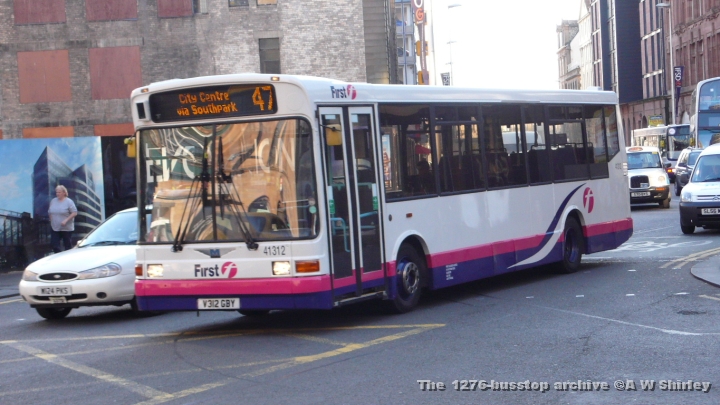 fig4131201161009.JPG - First Glasgow 41312, One Of The Former London Darts That Has Been Single Doored