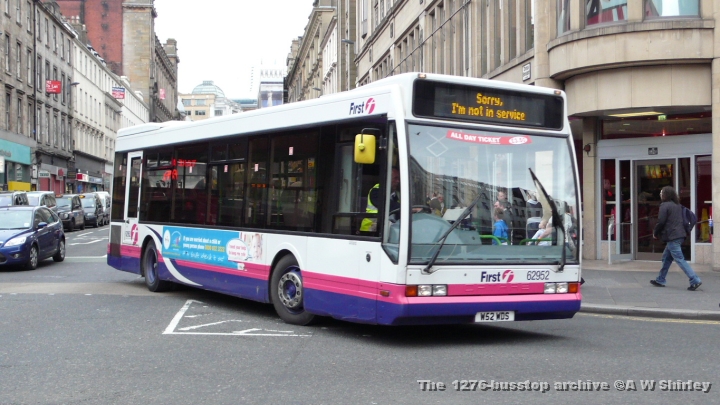 fig6295201310709.JPG - 62952, One Of The Four Excels In The First Glasgow Fleet Running Out Of Service Along Argyle Street