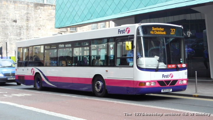 fig6553301190609.JPG - First Glasgow 65533 On The 217, One Of The More Unusual Workings On This Service