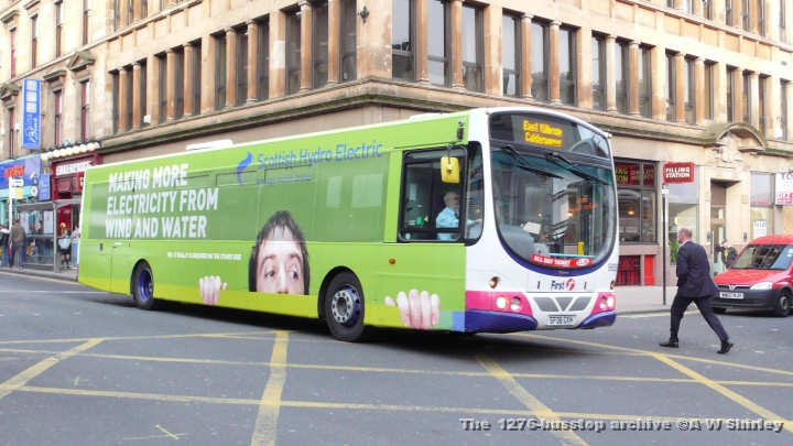 fig6905901031008.JPG - First Glasgow 69059, Another Advertising Scottish Hydro