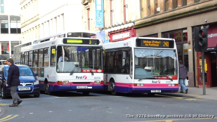 fig4025401031009.JPG - Two Of The More Unusual First Glasgow Single Decks, Optare Excel 62935 & Northern Counties Bodied Dart 40254
