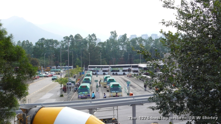 ukcrbus01191108.JPG - An Overview Of University Bus Station