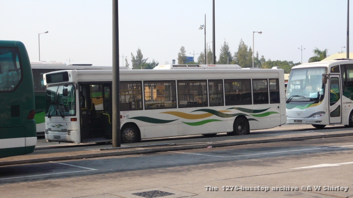 nlbdn201241108.JPG - New Lantao Bus Dart SLF DN2 Parked At Tung Chung Bus Station
